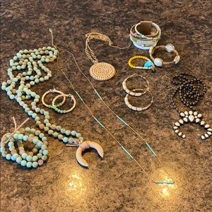 Plunder Jewelry Lot